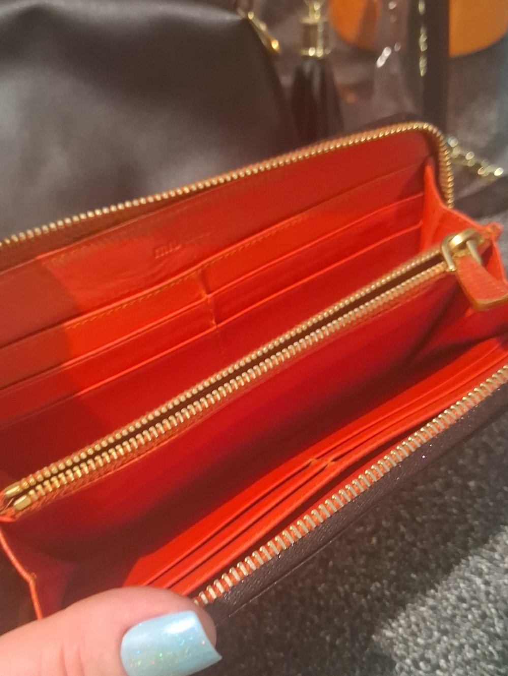 Miu Miu Wallet and Clear Tote Bag - Picture 9 of 16